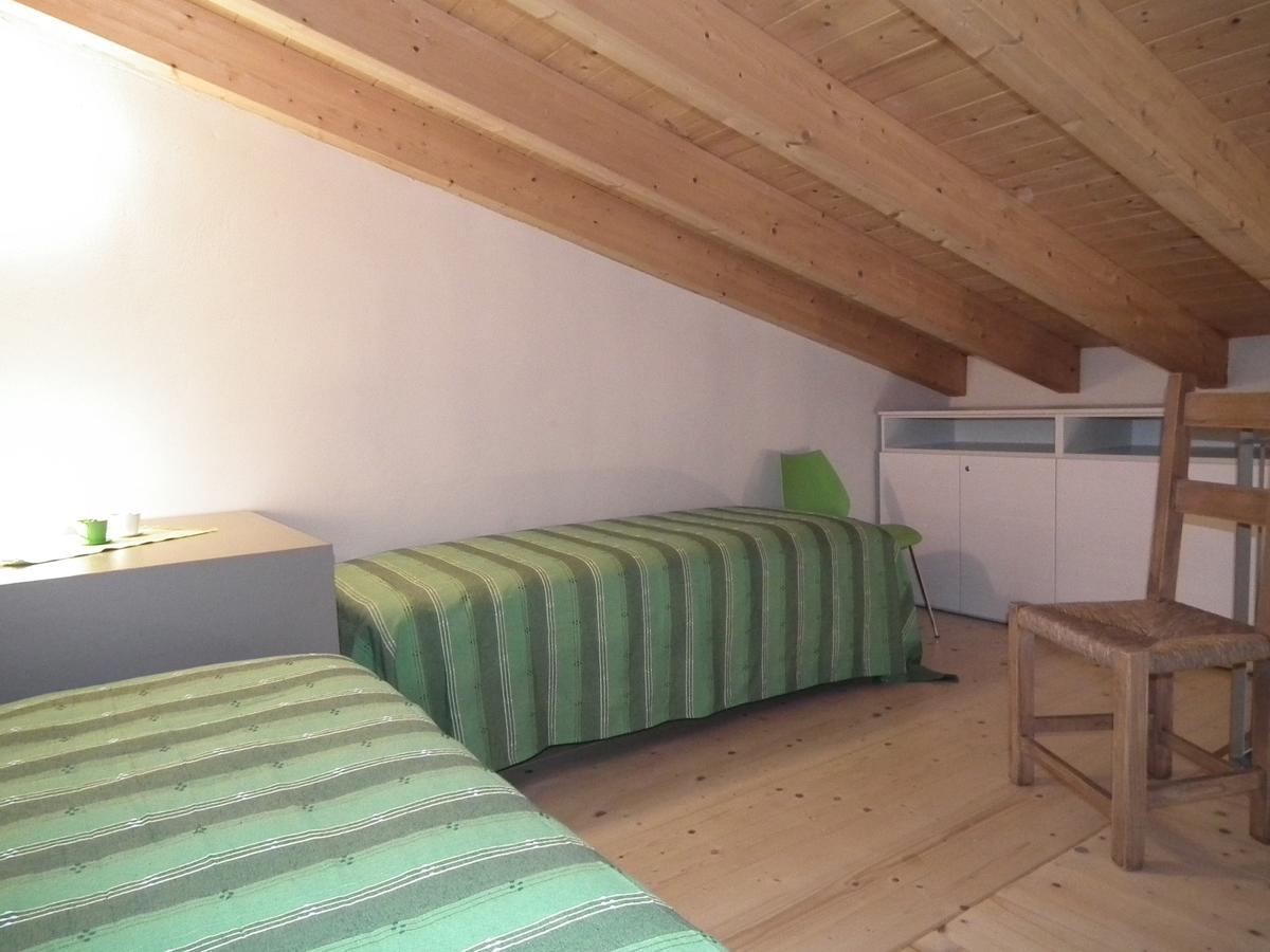 מונזמבנו L'Isolo B&B E Case Vacanza מראה חיצוני תמונה